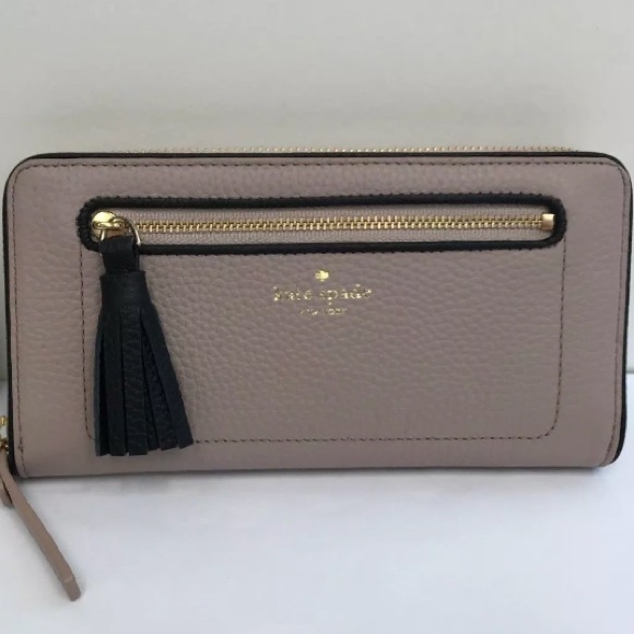 kate spade Handbags - Kate spade neda Chester Street zip wallet tassel